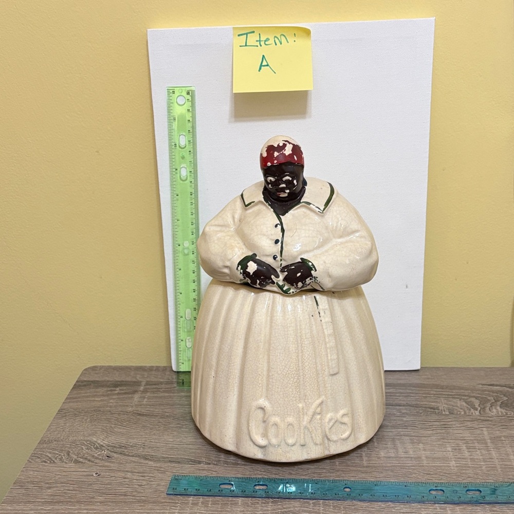 Charming Ceramic Cookie Jar with Cream and Red Details
